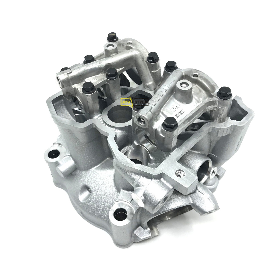 Головка блока цилиндра Yamaha 5D3-11102-00-00
