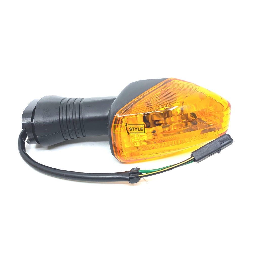 Поворотник передний левый Kawasaki 23037-0068