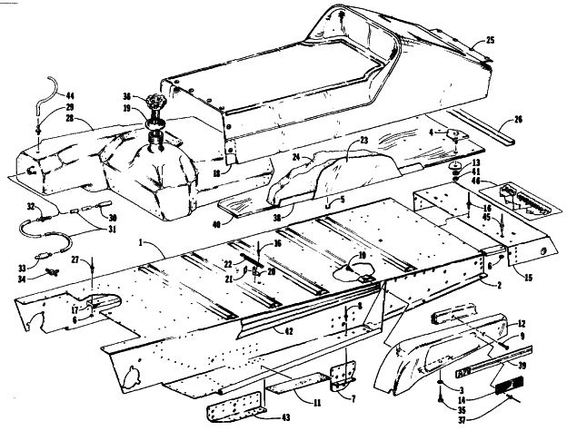 TUNNEL, GAS TANK AND SEAT