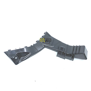 Крепежный кронштейн бампера Suzuki 71821-79J00-000