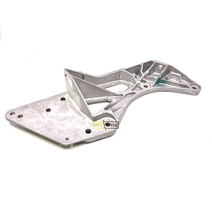 Кронштейн рамы правый Polaris 5138693