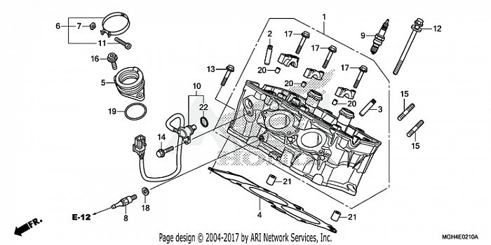 CYLINDER HEAD (RR.)