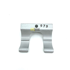 Скоба крепления форсунки омывателя Suzuki 39155-72L00-000