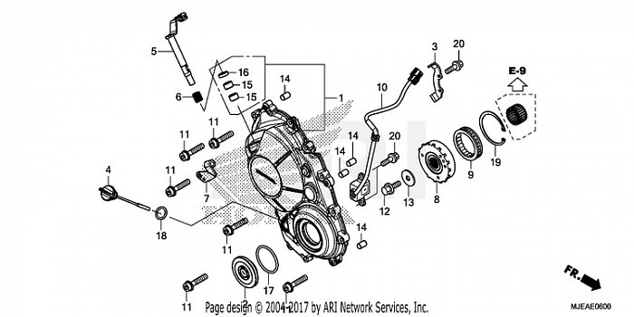 RIGHT CRANKCASE COVER