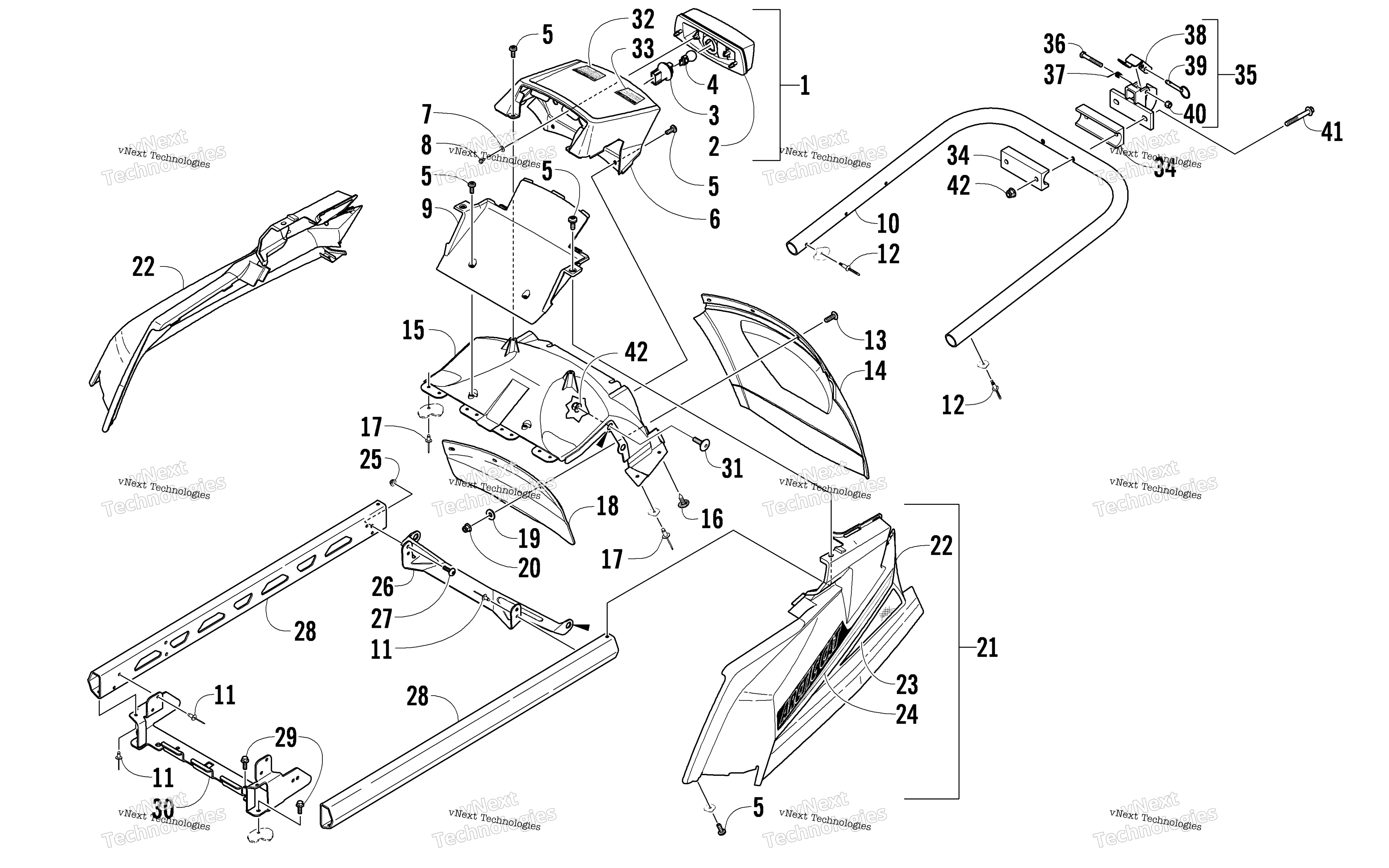 задний Bumper, Hitch, полка Rail, Snowflap, и Taillight узел
