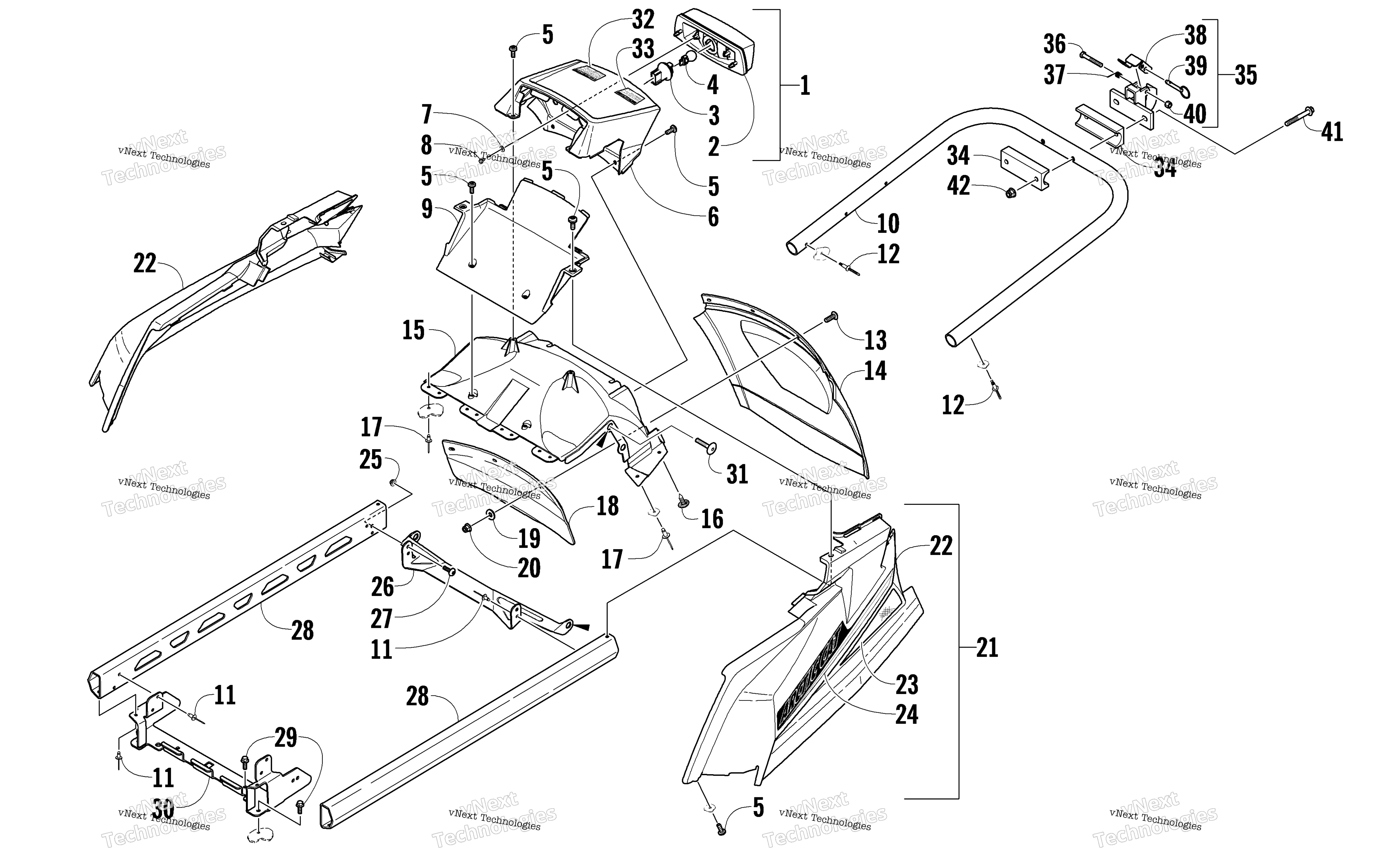 задний Bumper, Hitch, полка Rail, Snowflap, и Taillight узел