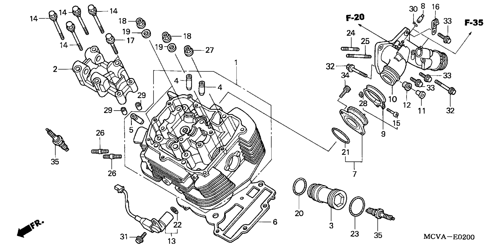 Передняя часть CYLINDER HEAD