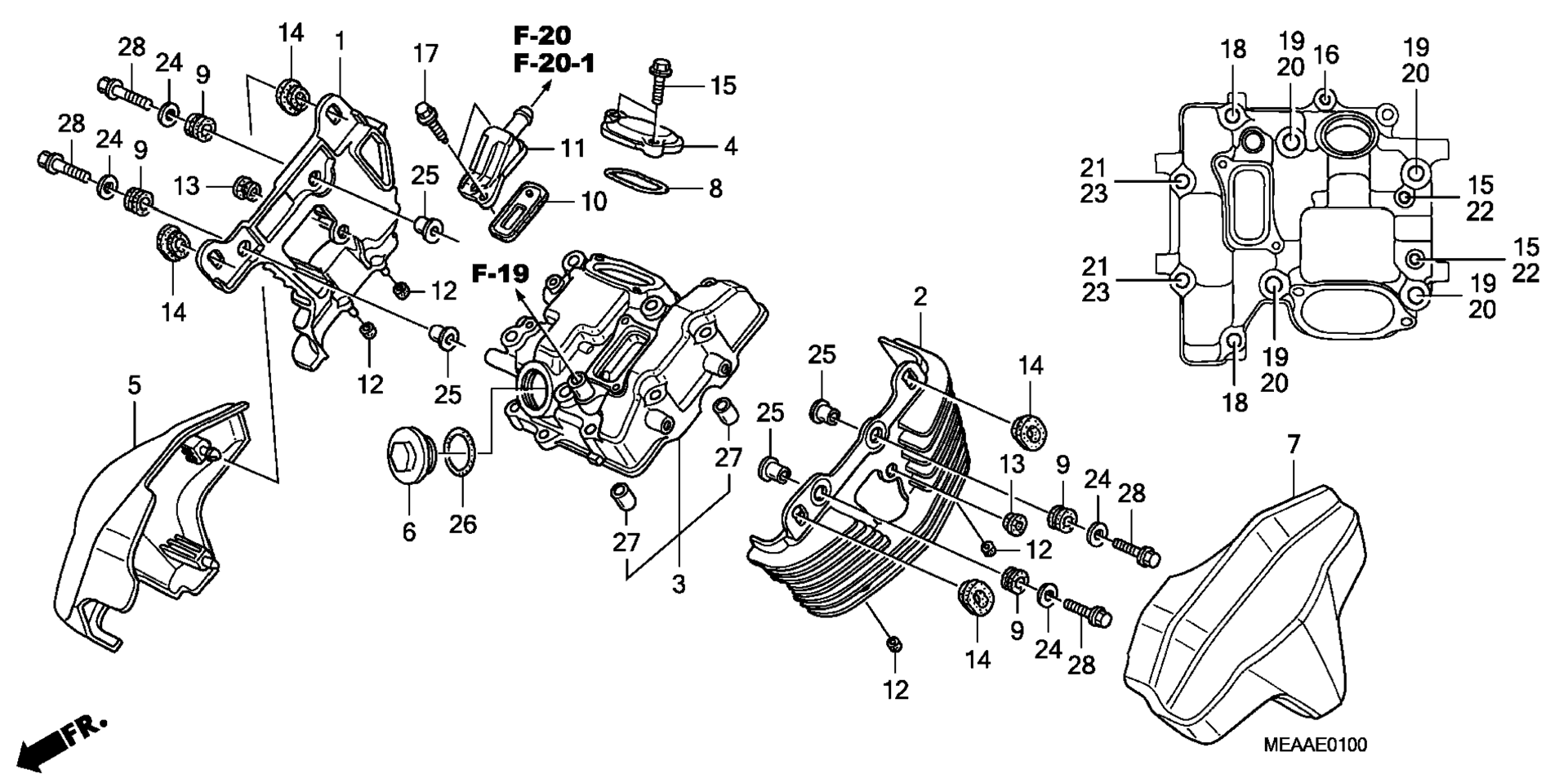 Передняя часть CYLINDER HEAD COVER