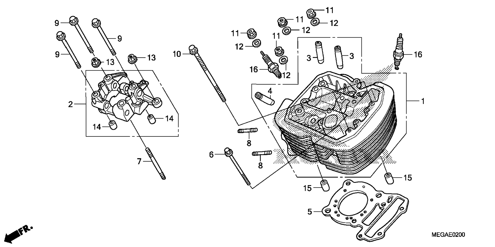 Передняя часть CYLINDER HEAD