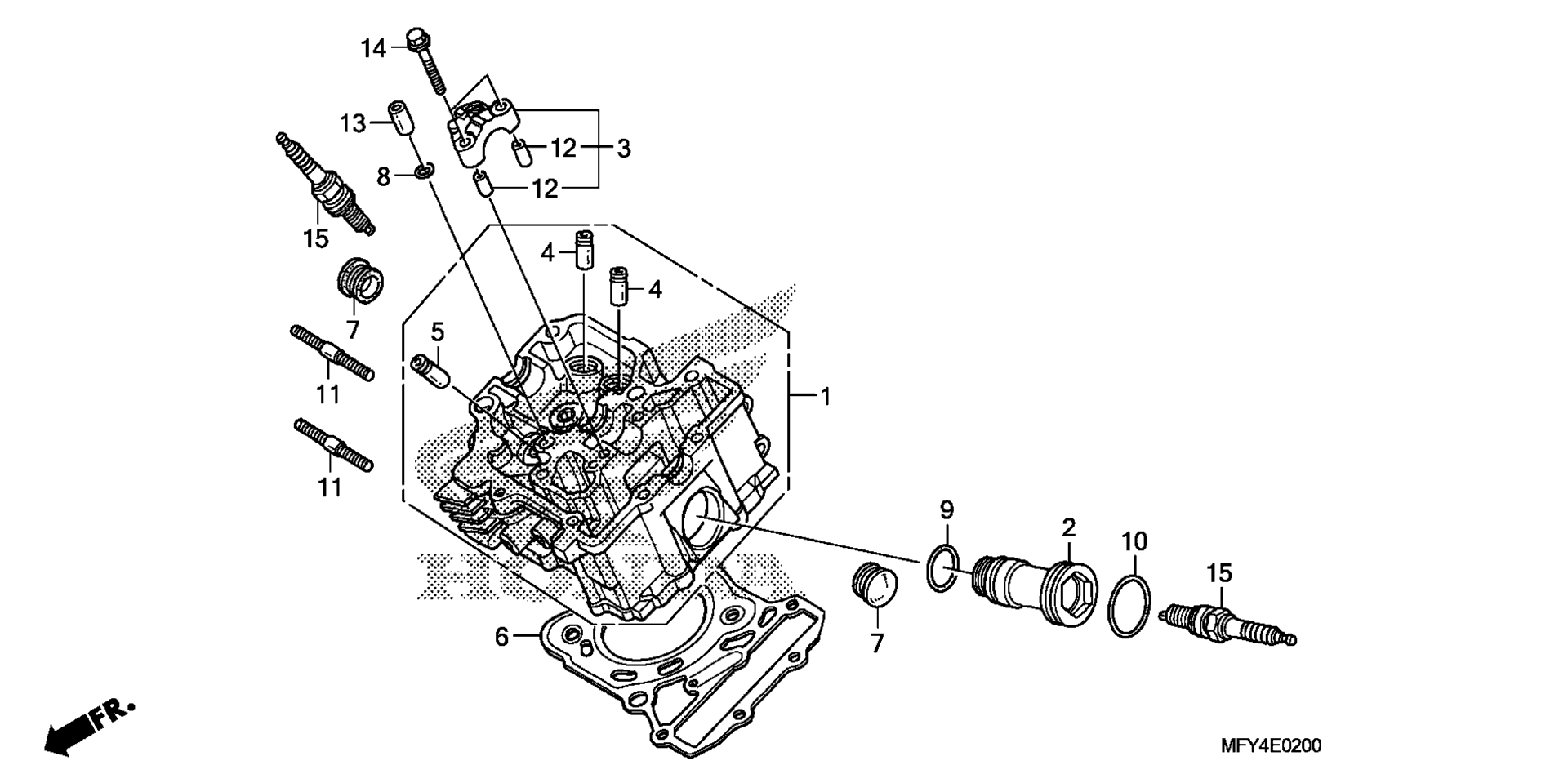 Передняя часть CYLINDER HEAD