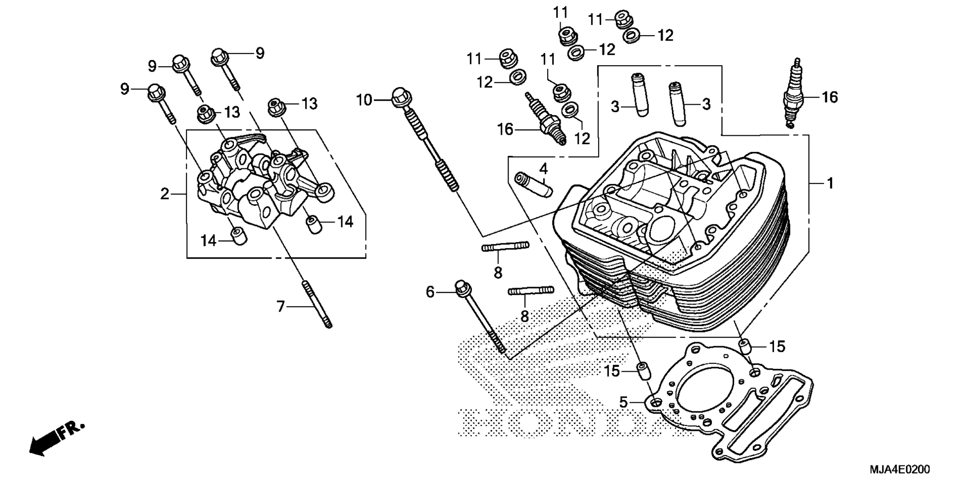 Передняя часть CYLINDER HEAD